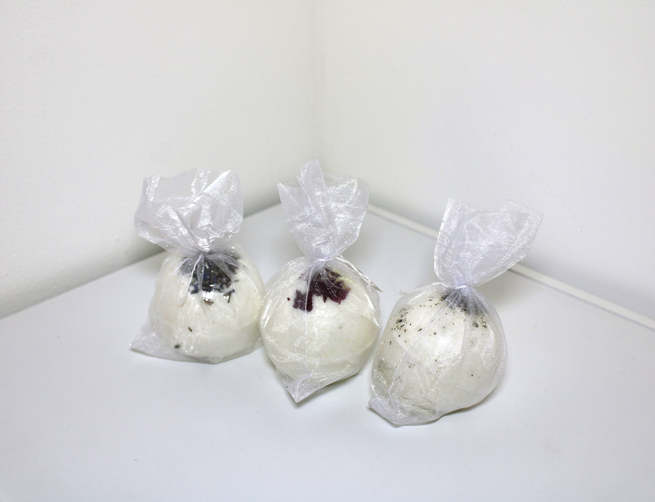 Bath Bombs (Homemade) - Image 4